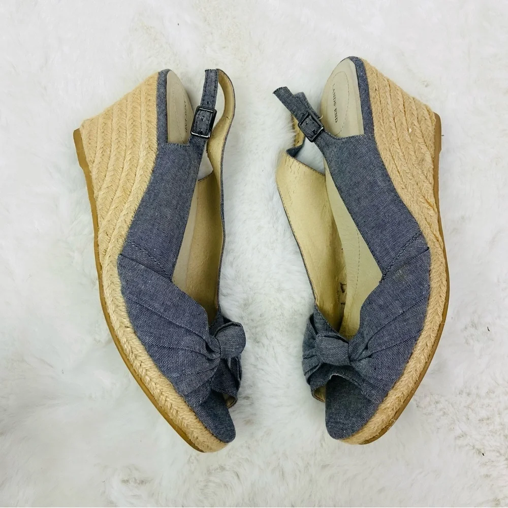 Lands' End denim Blue espadrille Wedge Sandals size 10